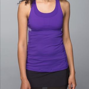 Lululemon tank top with built in bra, size 6